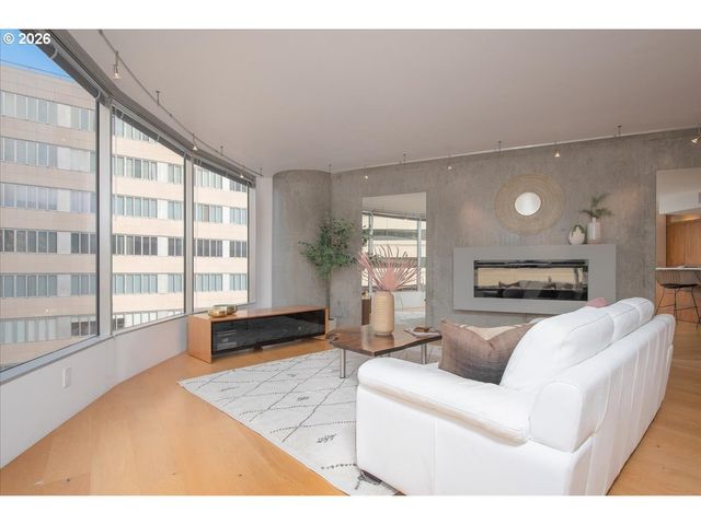 1500 Sw 5TH Ave 601, Portland, OR 97201