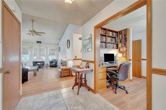 850 E Oak Hill, Ontario, CA 91761