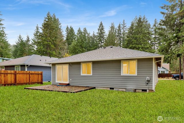 6360 Blackfoot Place, Maple Falls, WA 98266