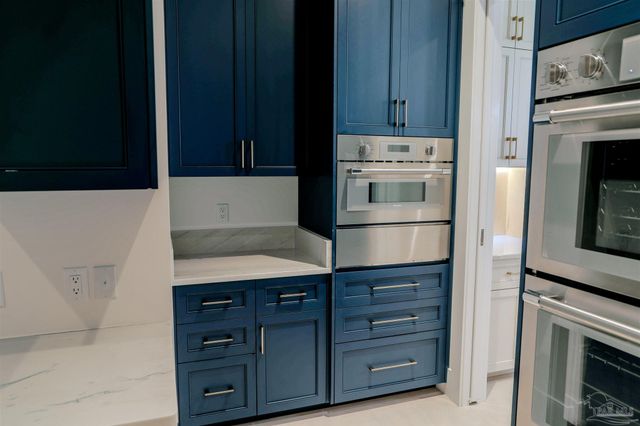 509 Dracena Way, Gulf Breeze, FL 32561