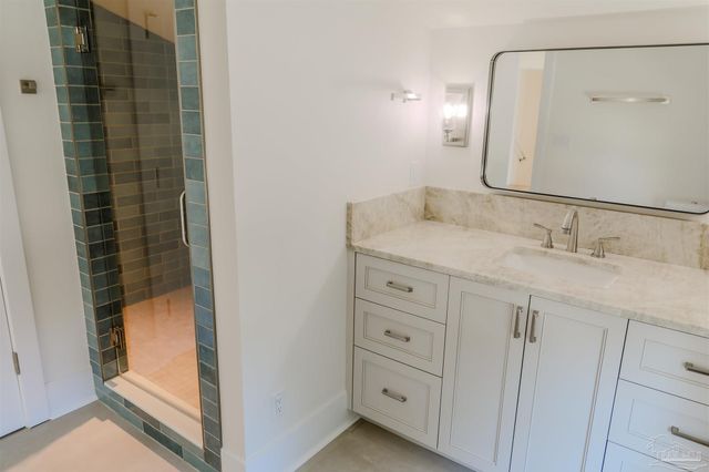 509 Dracena Way, Gulf Breeze, FL 32561