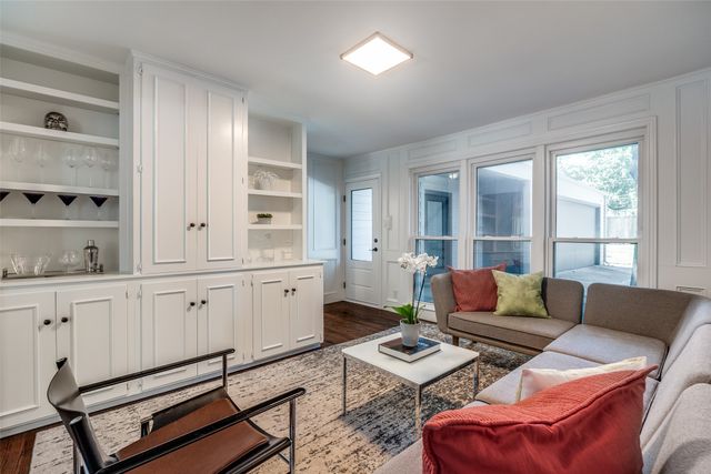 2919 Lovers Lane, University Park, TX 75225