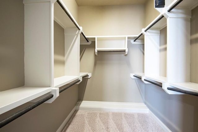 9948 Woodwind Lane N, Houston, TX 77025