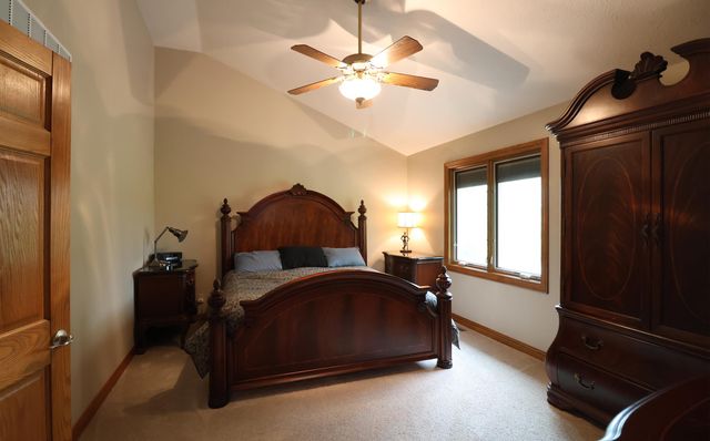 1713 Ottawa Rd, Salina, KS 67401