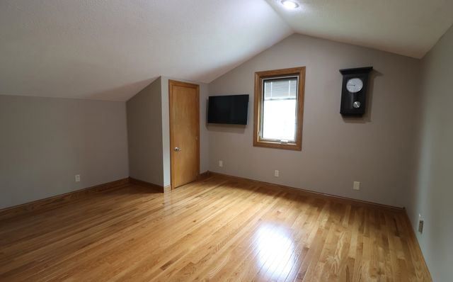 1713 Ottawa Rd, Salina, KS 67401