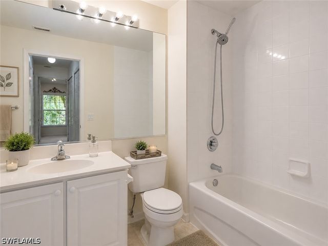 1280 Henley ST 1601, Naples, FL 34105