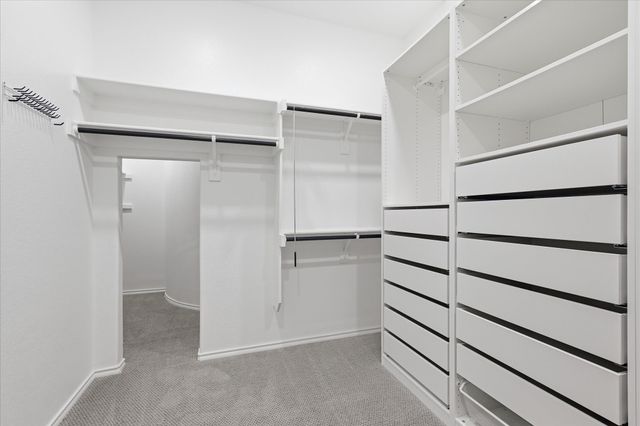 1713 Roundtree Circle E, Fort Worth, TX 76008