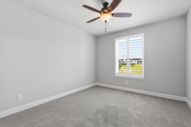1713 Roundtree Circle E, Fort Worth, TX 76008