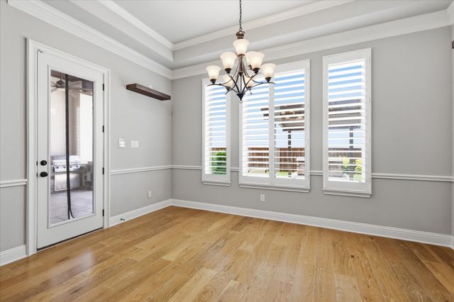 1713 Roundtree Circle E, Fort Worth, TX 76008