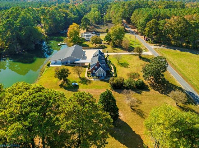 364 Millers LN, Susan, VA 23163