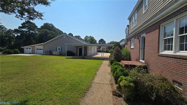 364 Millers LN, Susan, VA 23163