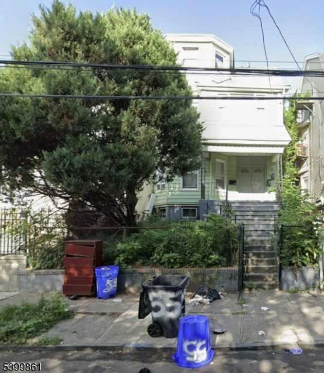 55 Seymour Ave, Newark City, NJ 07108