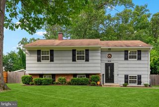 808 LUCKY RD, Severn, MD 21144