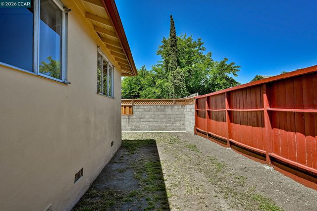918 Ventura Ave, Livermore, CA 94551