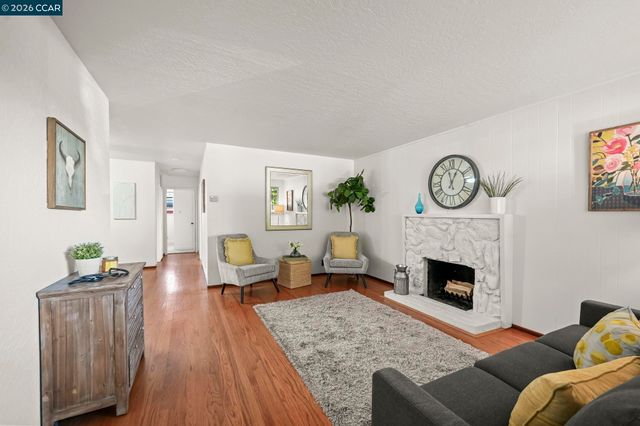 918 Ventura Ave, Livermore, CA 94551