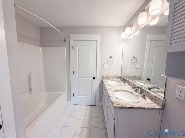3224 Barkham Dr, Midlothian, VA 23112