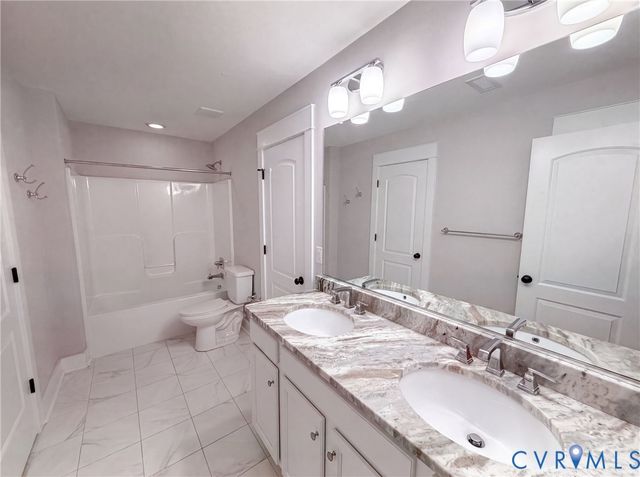 3224 Barkham Dr, Midlothian, VA 23112