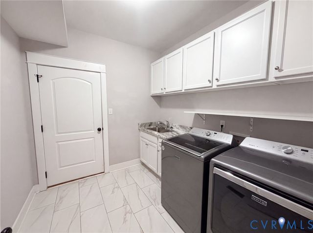3224 Barkham Dr, Midlothian, VA 23112
