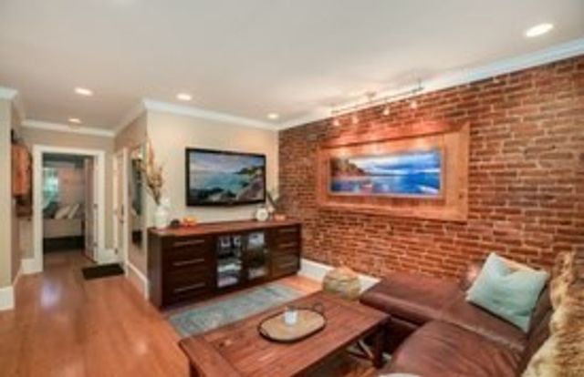 32 Rutland Sq 3, Boston, MA 02118