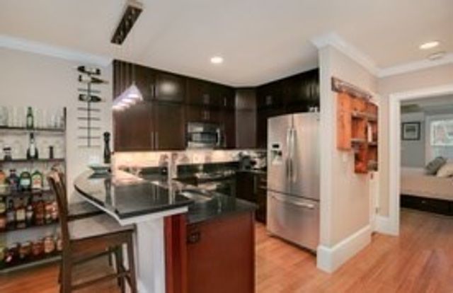 32 Rutland Sq 3, Boston, MA 02118