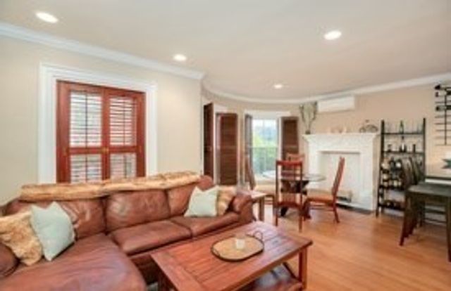 32 Rutland Sq 3, Boston, MA 02118