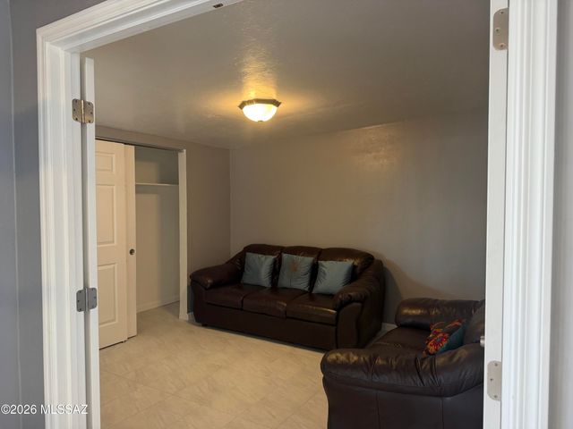 2022 S Faye Place, Tucson, AZ 85748