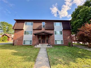 222 E Garfield Street C, Belleville, IL 62220