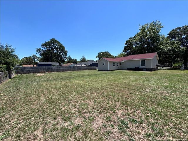 1859 Berriedale Drive, Fayetteville, NC 28304