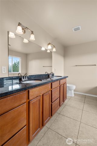 231 E Linda Vista Court, Union, WA 98592