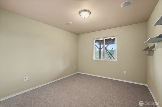 231 E Linda Vista Court, Union, WA 98592