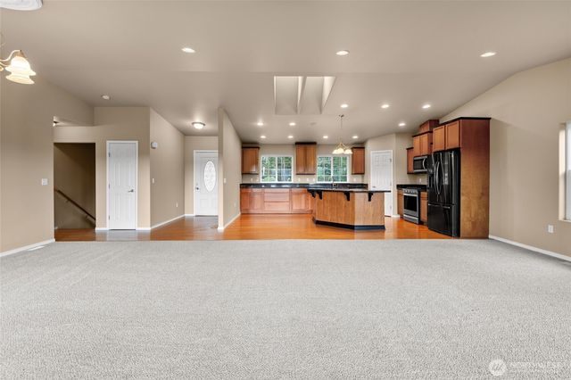 231 E Linda Vista Court, Union, WA 98592