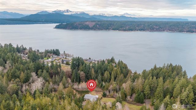 231 E Linda Vista Court, Union, WA 98592