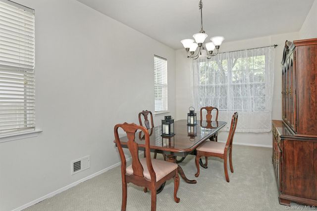 196 Cranberry Court, Melville, NY 11747