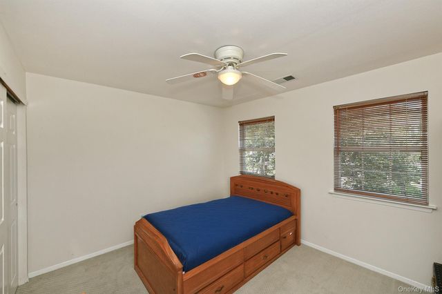196 Cranberry Court, Melville, NY 11747