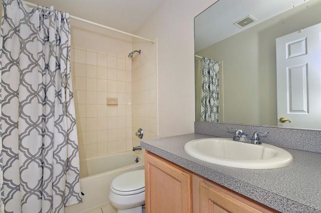 196 Cranberry Court, Melville, NY 11747