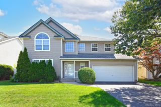 196 Cranberry Court, Melville, NY 11747