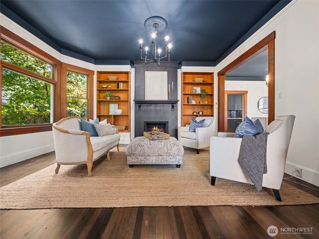 908 N K Street, Tacoma, WA 98403