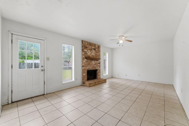 6914 Ten Curves Road, Spring, TX 77379