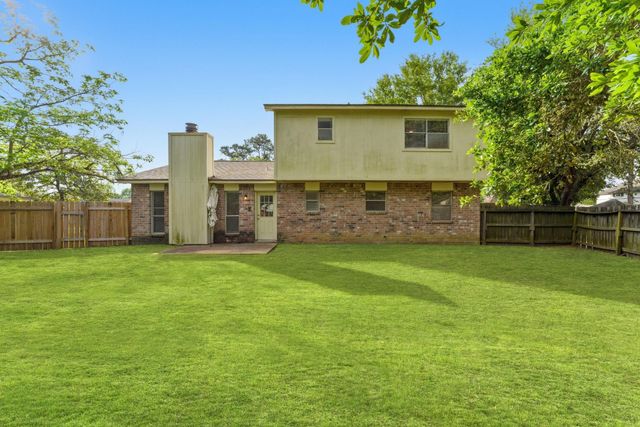 6914 Ten Curves Road, Spring, TX 77379