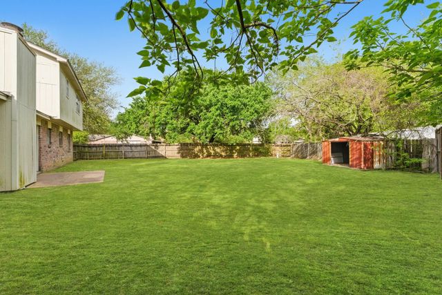 6914 Ten Curves Road, Spring, TX 77379