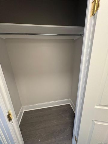 675 E 230th Street, Bronx, NY 10466