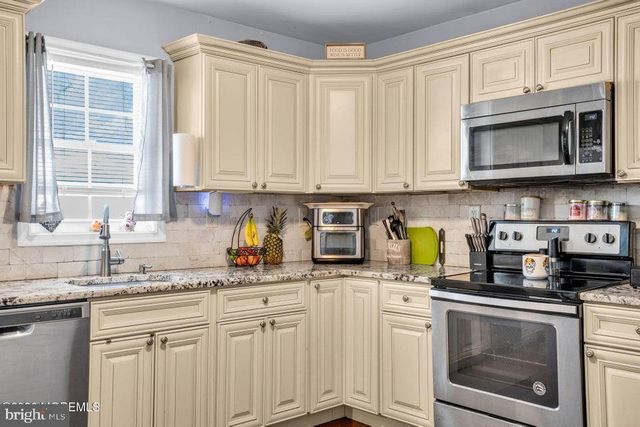 62 ASTER ST, Browns Mills, NJ 08015