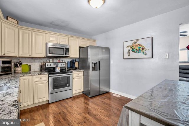 62 ASTER ST, Browns Mills, NJ 08015