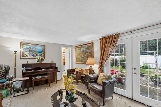 2496 Enid Court, Baldwin, NY 11510