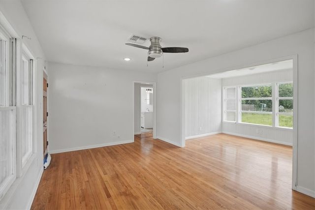 1049 Deforrest St, Corpus Christi, TX 78404