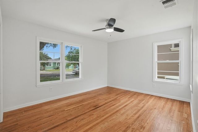 1049 Deforrest St, Corpus Christi, TX 78404