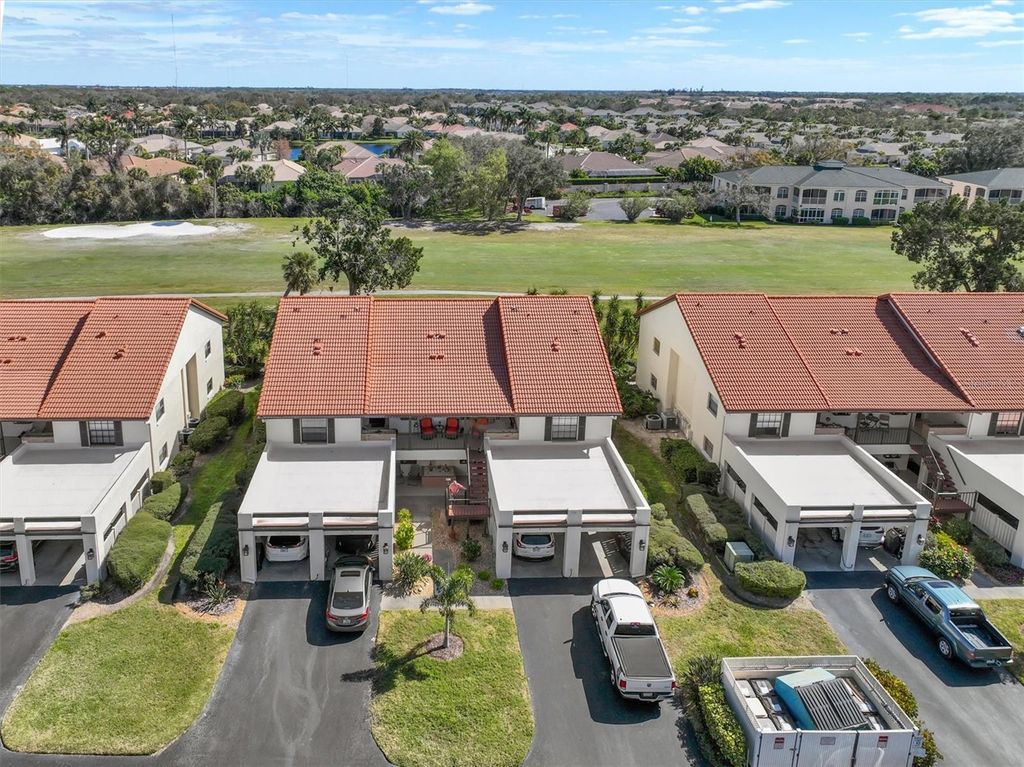 Image 28 of property listing at 754 AVENIDA ESTANCIA 160, Venice, FL 34292