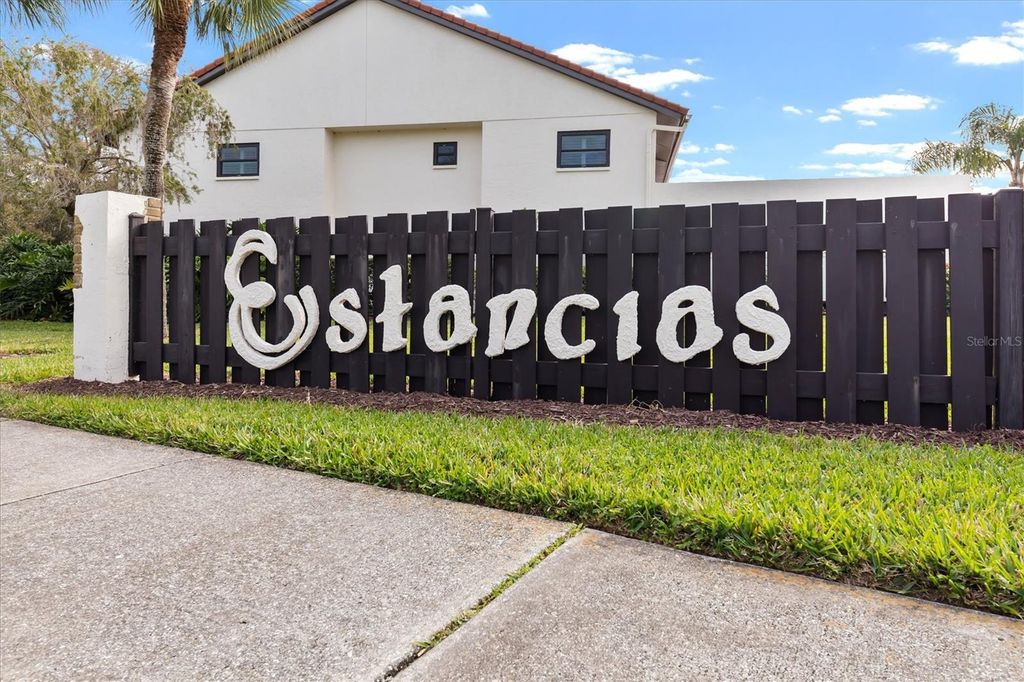 Image 34 of property listing at 754 AVENIDA ESTANCIA 160, Venice, FL 34292