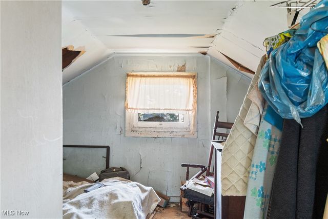 1146 Wooster Road N, Barberton, OH 44203