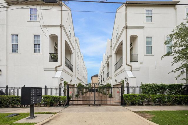 1242 W 23rd Street, Houston, TX 77008